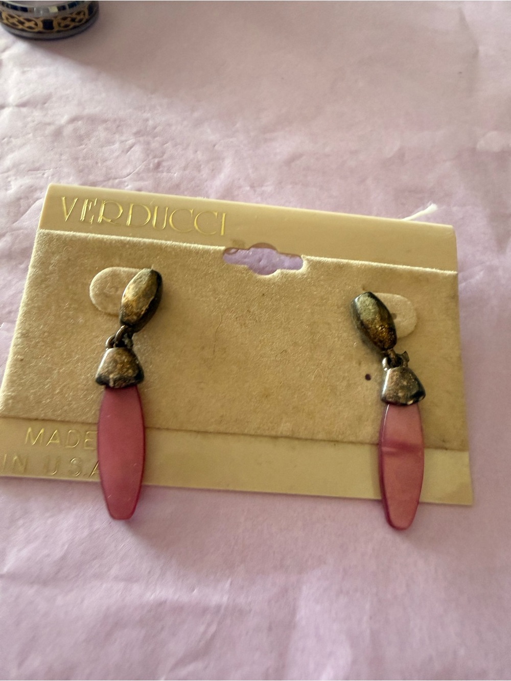 Vintage VERDUCCI Pink Lucite Dangle Earrings Made in USA Original Card